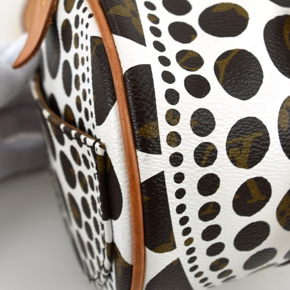 Louis Vuitton Yayoi Kusama Papillon GM Monogram Pumpkin Dot - Picture 6 of 16
